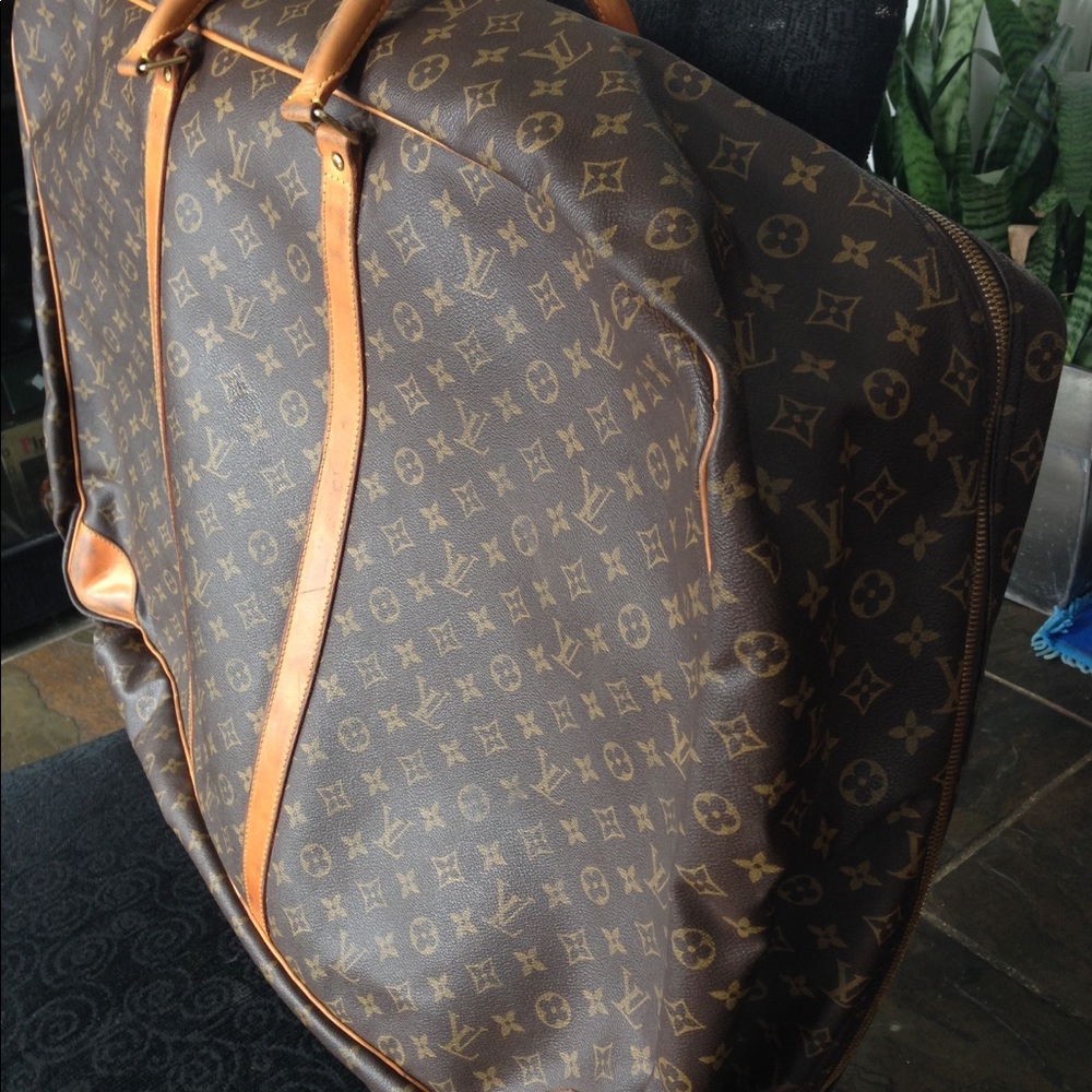 LouisVuitton monogram - Picture 2 of 7